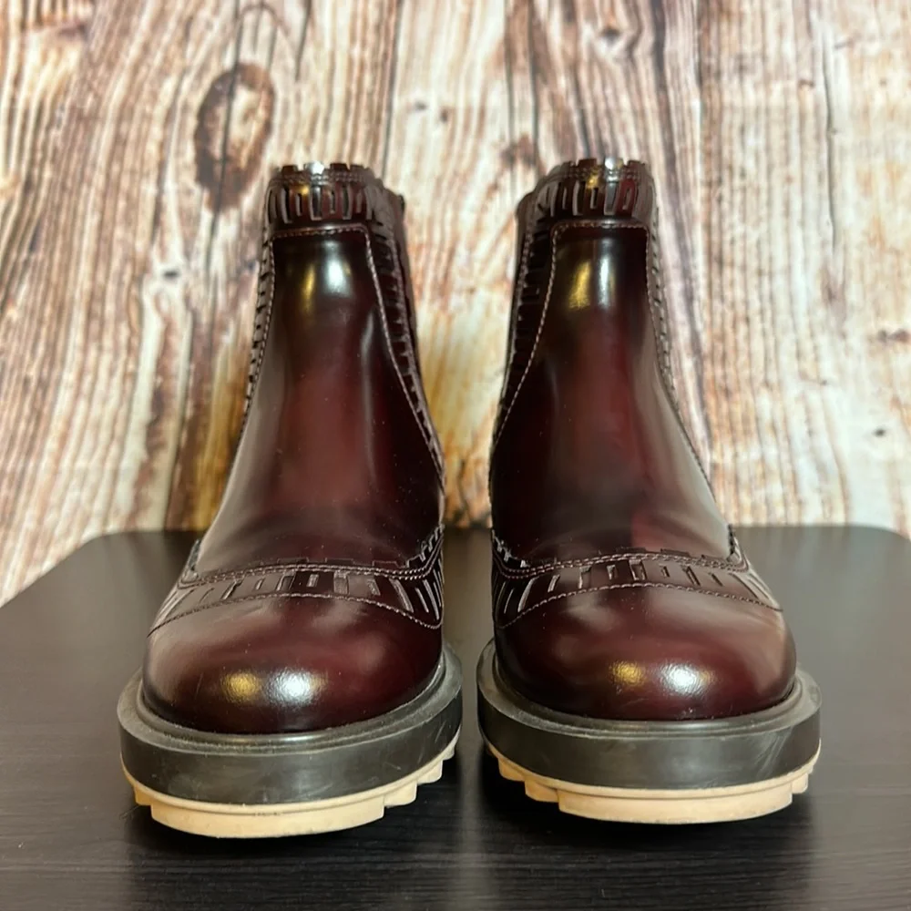 Tod’s Leather Chelsea Boots Womens Sz 34.5 - Picture 3 of 10